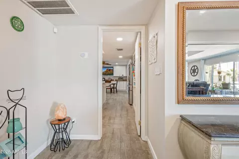Entry Way - 4345 E Sequoia Trl, Phoenix, AZ 85044 photo 4 of 5