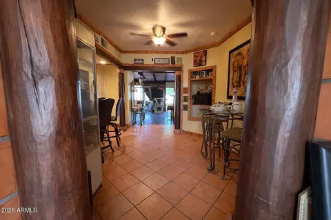 Entry Way - 21 E Saint Charles Ave, Phoenix, AZ 85042 photo 3 of 3