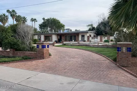 21 E Saint Charles Ave, Phoenix, AZ 85042