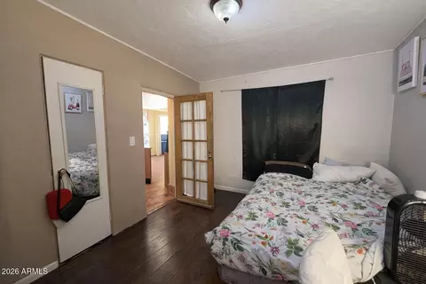 Bedroom - 21 E Saint Charles Ave, Phoenix, AZ 85042 photo 1 of 4