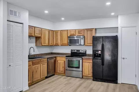 720 S Dobson Rd #39, Mesa, AZ 85202