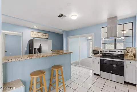 Kitchen - 2312 E Harvard St, Phoenix, AZ 85006 photo 1 of 2