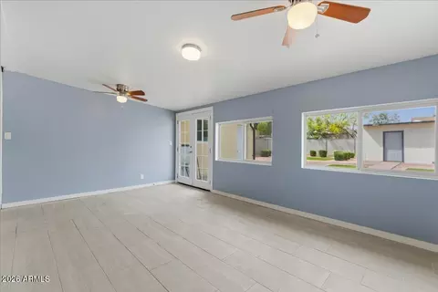 Living - 2312 E Harvard St, Phoenix, AZ 85006 photo 5 of 6