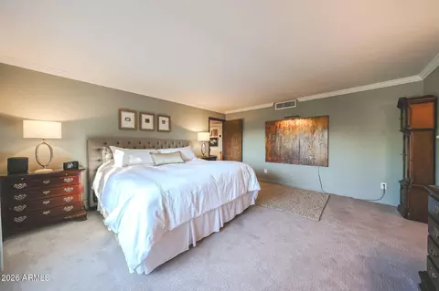 Bedroom - 8401 N 16th Pl, Phoenix, AZ 85020 photo 1 of 9