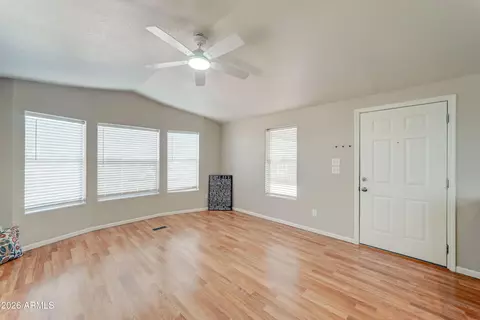 1423 E 19th Ave, Apache Junction, AZ 85119 photo 4