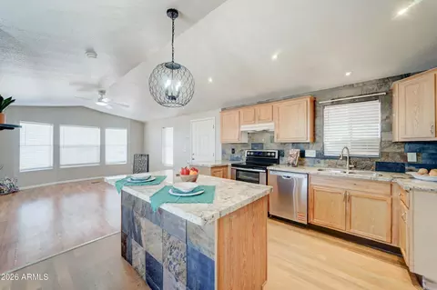 1423 E 19th Ave, Apache Junction, AZ 85119 photo 7