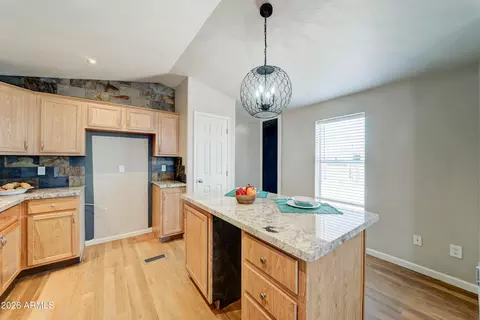 1423 E 19th Ave, Apache Junction, AZ 85119 photo 10