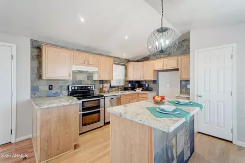 1423 E 19th Ave, Apache Junction, AZ 85119 photo 6