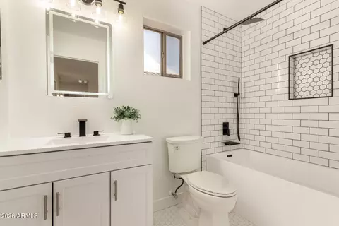 Bath - 1814 E Milky Way, Gilbert, AZ 85295 photo 3 of 3