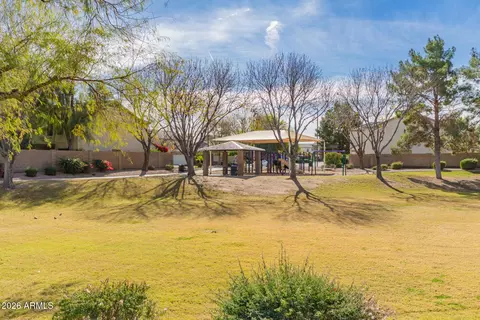 Exterior - 1814 E Milky Way, Gilbert, AZ 85295 photo 5 of 5