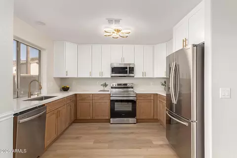 Kitchen - 1814 E Milky Way, Gilbert, AZ 85295 photo 2 of 2