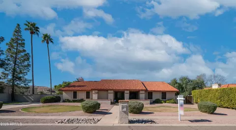8852 S Lakeshore Dr, Tempe, AZ 85284