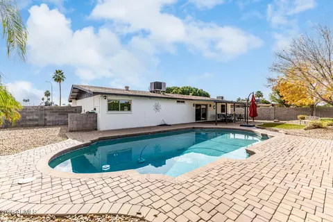 4502 W Carol Ave, Glendale, AZ 85302