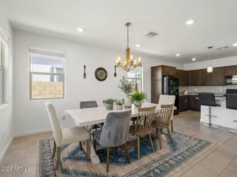 Dining - 2818 W Minton St, Phoenix, AZ 85041 photo 2 of 2
