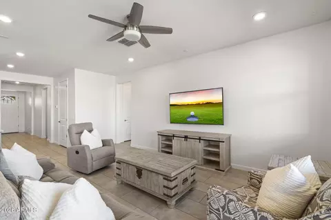 Other - 2818 W Minton St, Phoenix, AZ 85041 photo 4 of 8