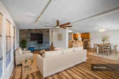 7642 E Holmes Ave, Mesa, AZ 85209