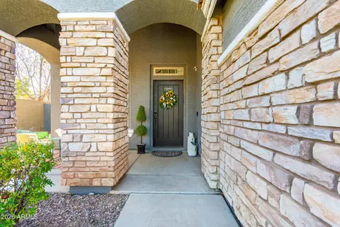 Exterior - 4285 E Cullumber Ct, Gilbert, AZ 85234 photo 3 of 10