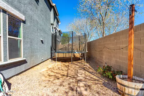 Exterior - 4285 E Cullumber Ct, Gilbert, AZ 85234 photo 7 of 10