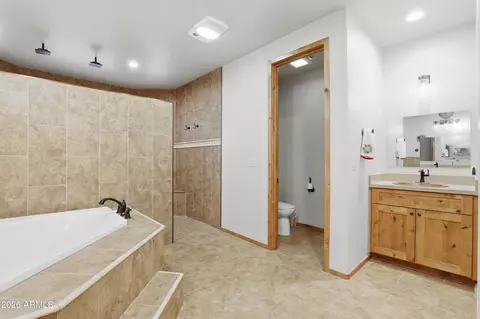 Bath - 1412 E Phoenix St, Payson, AZ 85541 photo 6 of 6