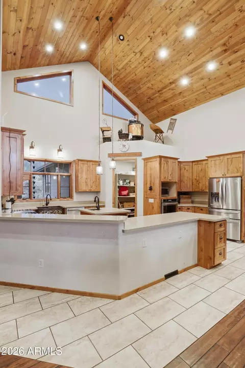 Kitchen - 1412 E Phoenix St, Payson, AZ 85541 photo 5 of 5