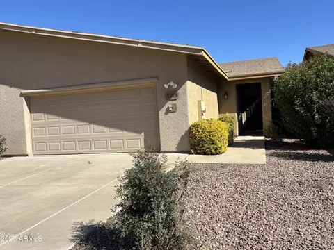 2218 Las Brisas Way, Sierra Vista, AZ 85635