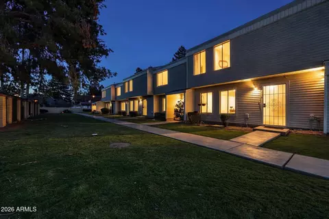 738 E Strahan Dr, Tempe, AZ 85283