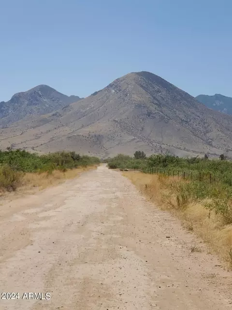 4 E Acres E Lane Ranch Rd #-, Hereford, AZ 85615