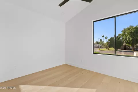 Bedroom - 1246 E Oregon Ave, Phoenix, AZ 85014 photo 4 of 6
