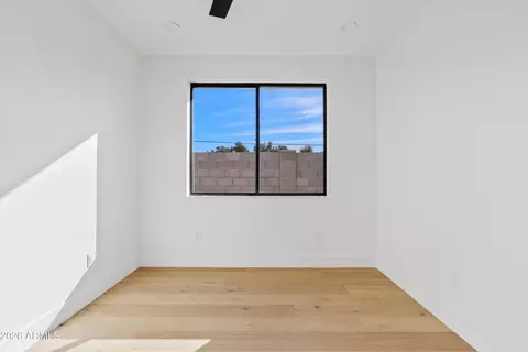 Bedroom - 1246 E Oregon Ave, Phoenix, AZ 85014 photo 6 of 6