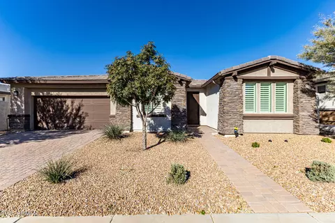 1184 W Silver Creek Ln, San Tan Valley, AZ 85140
