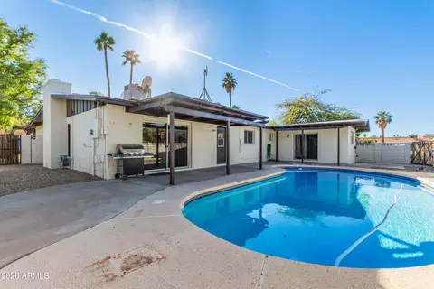 Exterior - 1874 E Geneva Dr, Tempe, AZ 85282 photo 6 of 7