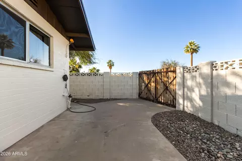 Exterior - 1874 E Geneva Dr, Tempe, AZ 85282 photo 4 of 7