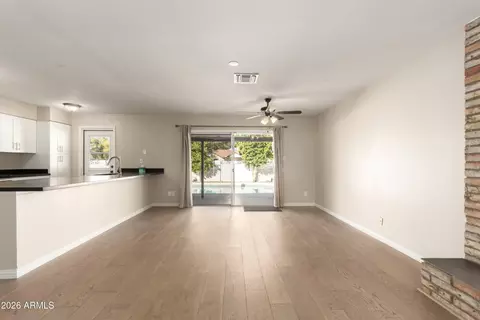 Living - 1874 E Geneva Dr, Tempe, AZ 85282 photo 9 of 10
