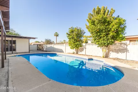 Exterior - 1874 E Geneva Dr, Tempe, AZ 85282 photo 5 of 7