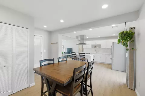 Dining - 2030 E Whitton Ave, Phoenix, AZ 85016 photo 3 of 3