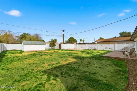 Exterior - 2030 E Whitton Ave, Phoenix, AZ 85016 photo 2 of 6