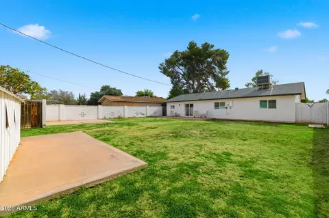 Exterior - 2030 E Whitton Ave, Phoenix, AZ 85016 photo 3 of 6