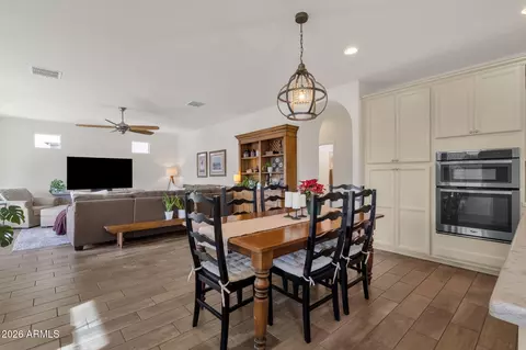 Dining - 4306 Erie St, Gilbert, AZ 85295 photo 2 of 2
