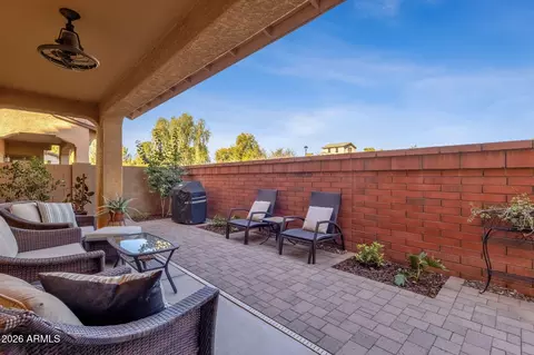 Exterior - 4306 Erie St, Gilbert, AZ 85295 photo 4 of 7