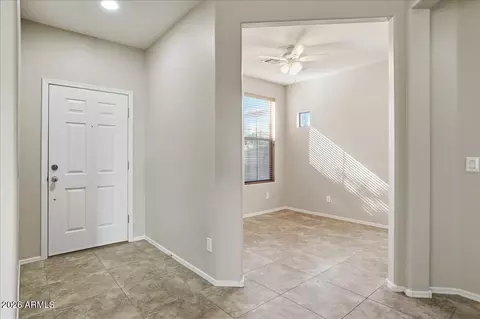 Entry Way - 1915 E Oxford Ln, Gilbert, AZ 85295 photo 2 of 3