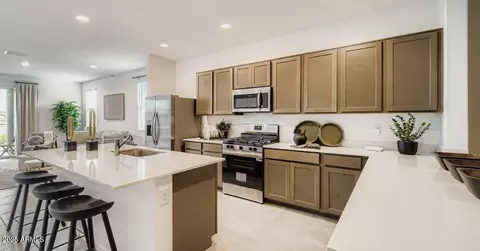 3572 N 98th Ln, Phoenix, AZ 85037 photo 4