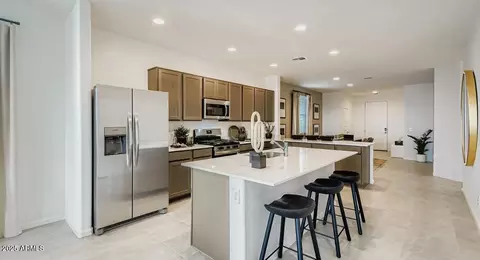 3572 N 98th Ln, Phoenix, AZ 85037 photo 3