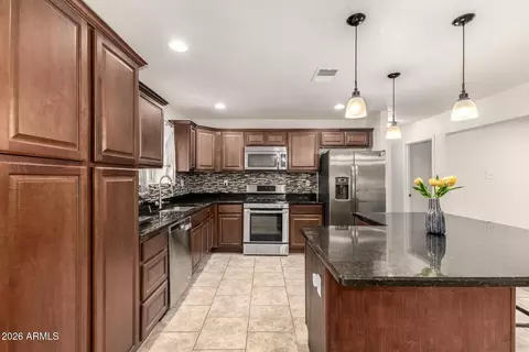 3141 N 21st Pl, Phoenix, AZ 85016