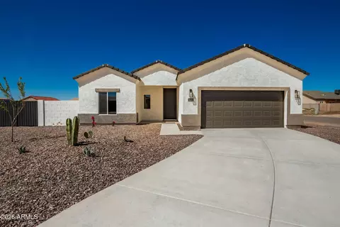 8461 W Mission Hills Dr, Arizona City, AZ 85123