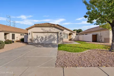 870 W Page Ave, Gilbert, AZ 85233