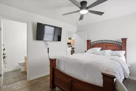 Bedroom - 1825 W Renaissance Ave, Apache Junction, AZ 85120 photo 2 of 2