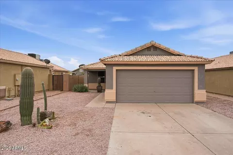 1825 W Renaissance Ave, Apache Junction, AZ 85120