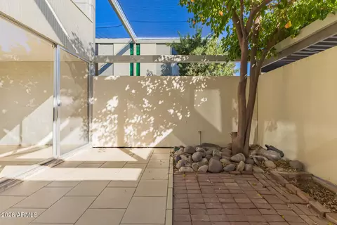 Exterior - 4411 N 40th St #55, Phoenix, AZ 85018 photo 6 of 11