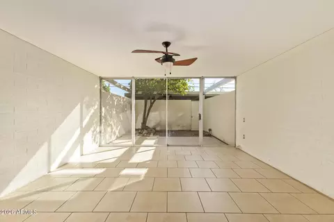 Living - 4411 N 40th St #55, Phoenix, AZ 85018 photo 1 of 2