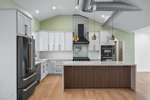Kitchen - 3616 E Fairmount Ave, Phoenix, AZ 85018 photo 7 of 8